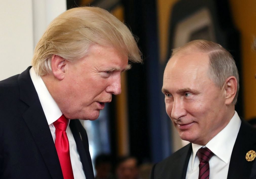 Trump planeia encontrar-se com Putin «num futuro não muito distante»