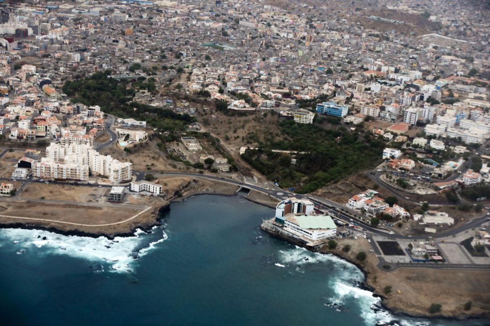 Recusa de vistos para Portugal a 21 crianças gera indignação em Cabo Verde