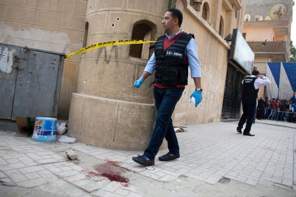 Tribunal condena 36 pessoas à pena de morte por ataques a igrejas no Egito