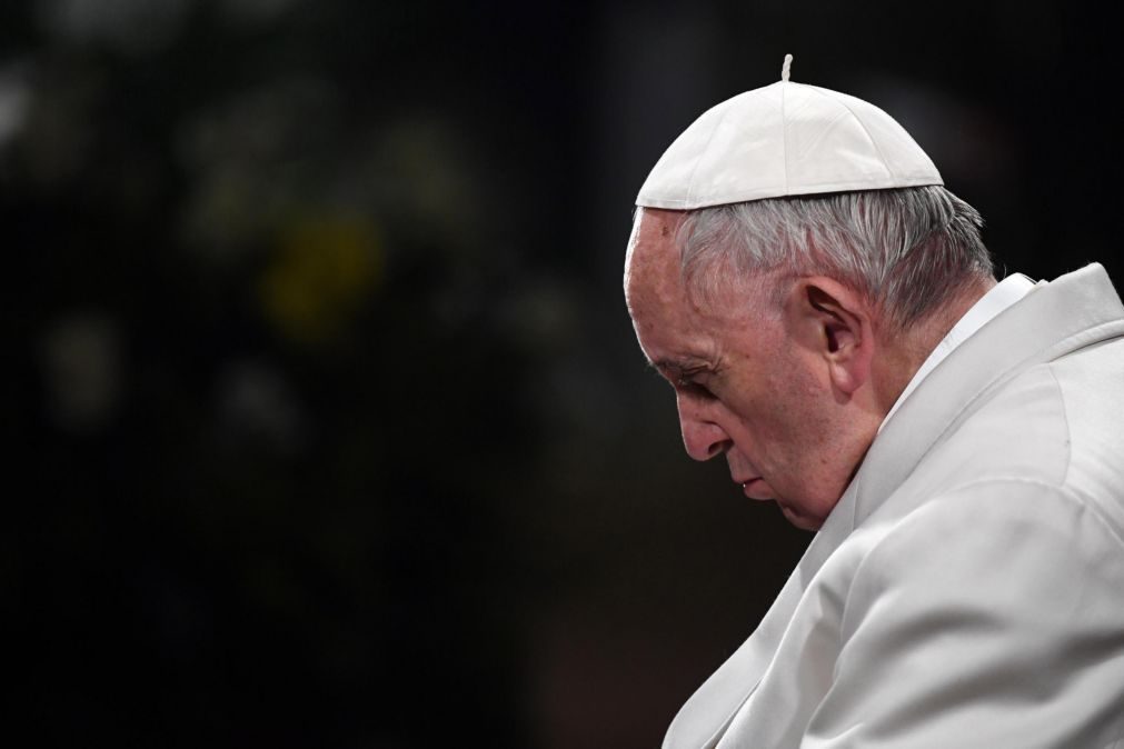 Papa preocupado com incapacidade de se chegar a um acordo de paz na Síria