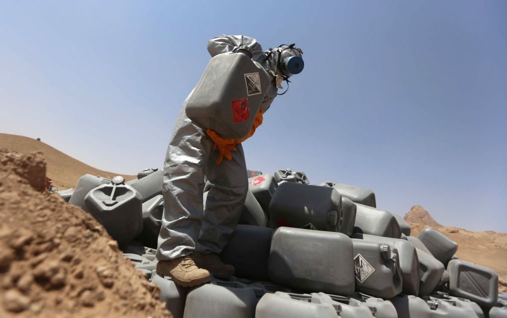 Empresas belgas exportaram para a Síria dezenas de toneladas de produtos químicos proibidos