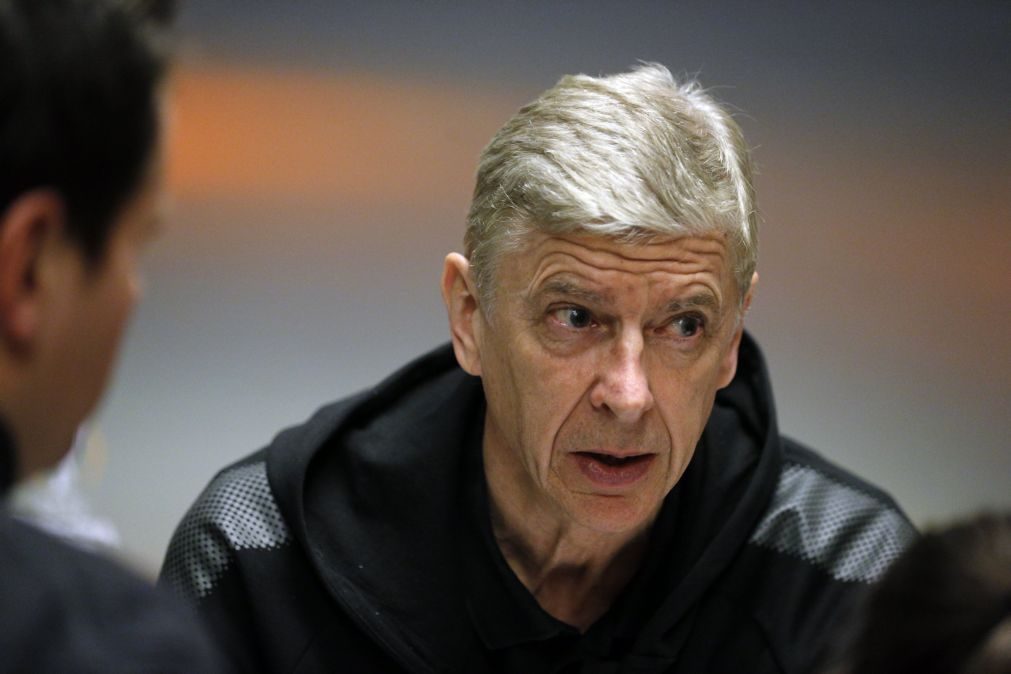 Arsène Wenger deixa Arsenal no final da temporada