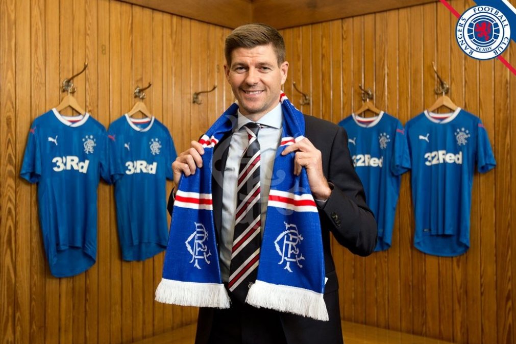 Steven Gerrard vai ser treinador do Glasgow Rangers