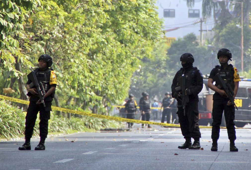Pelo menos 10 feridos em novo atentado suicida na Indonésia