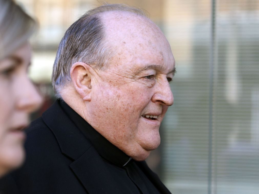 Arcebispo australiano condenado por encobrir casos de abuso sexual de menores