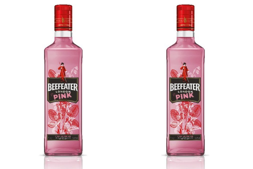 Alerta verão. Beefeater tem um novo gin e é cor-de-rosa!