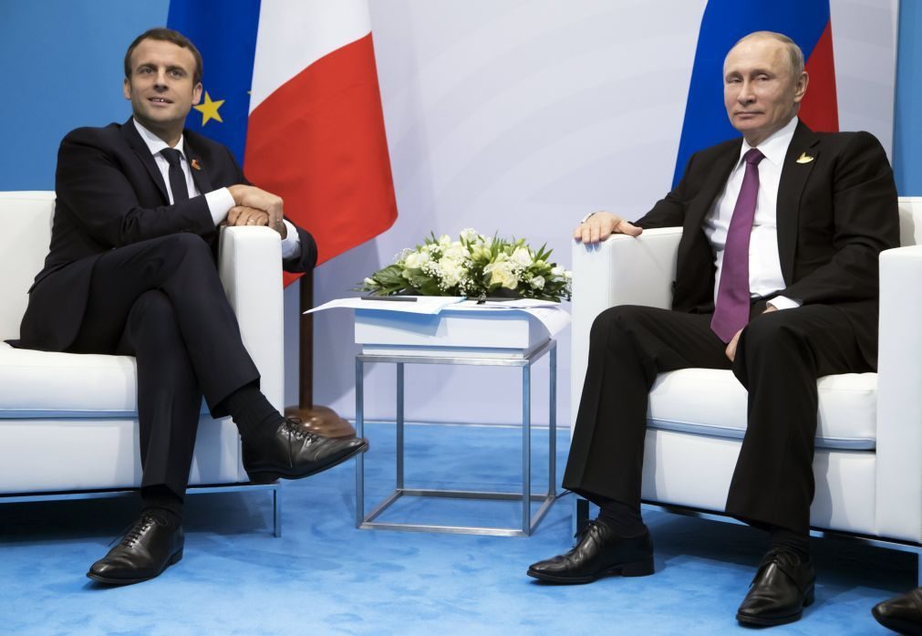 Putin e Macron encontram-se em São Petersburgo em busca de novos entendimentos