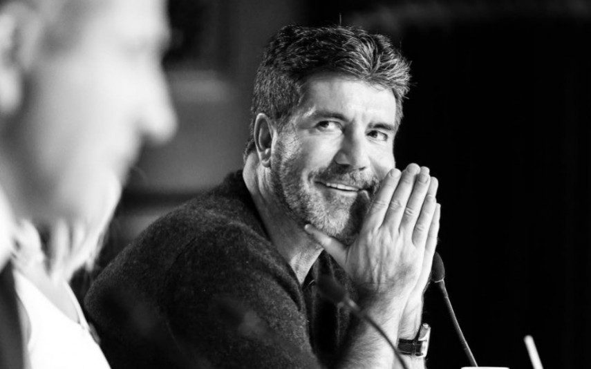 Simon Cowell operado de urgência após queda aparatosa de bicicleta