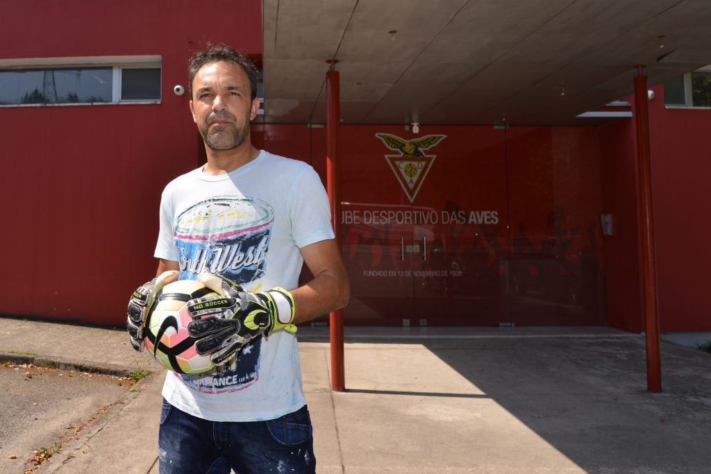 ÚLTIMA HORA: Ex-guarda redes do Benfica abandona os relvados