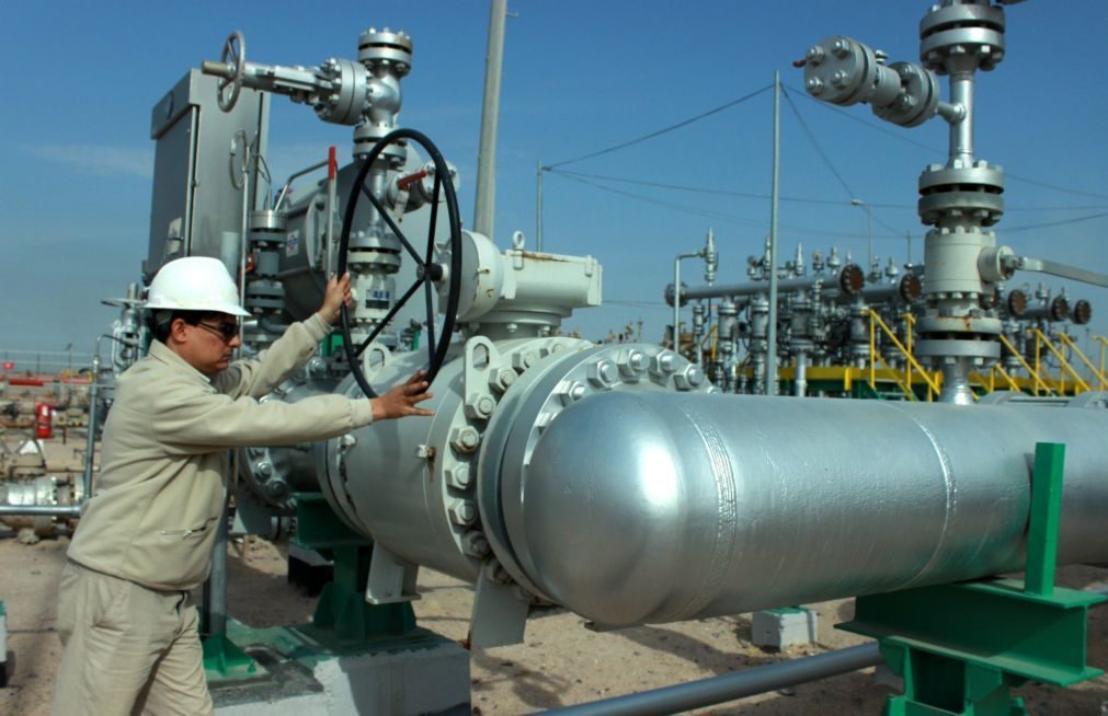 BP anuncia início da exploração de gás no Azerbaijão