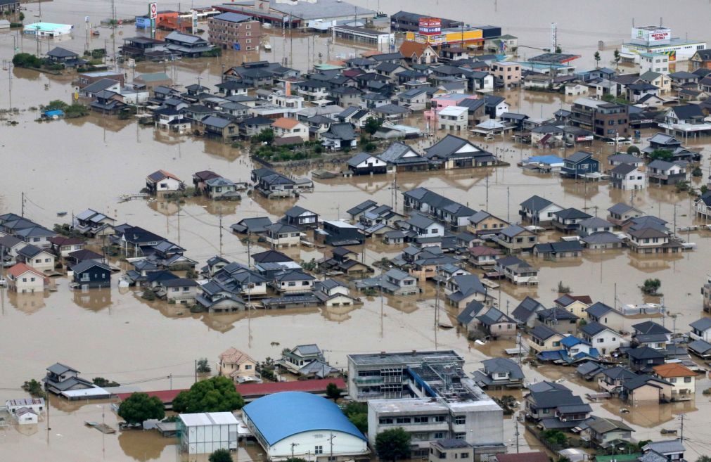 Vítimas de inundações no Japão sobem para 44 mortos e 21 desaparecidos