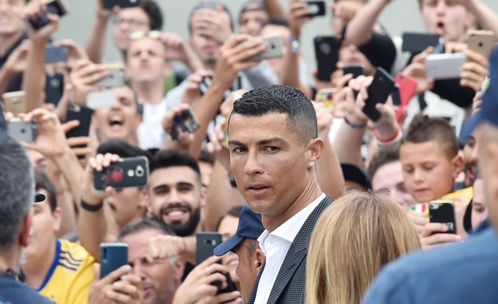 Cristiano Ronaldo e a «decisão fácil» de mudar com a família para Itália