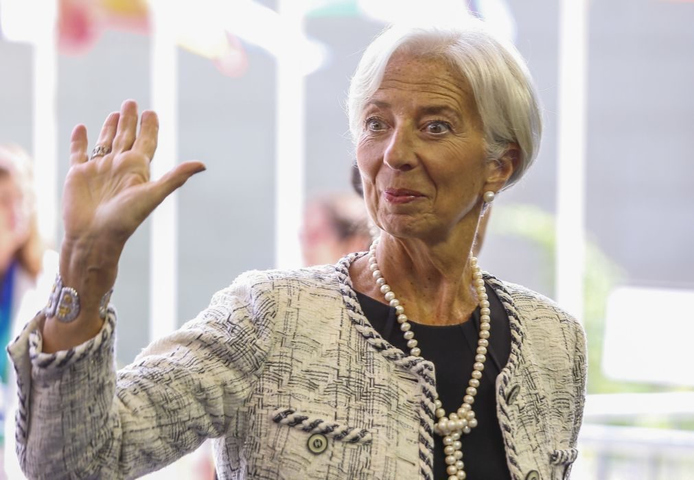 Diretora do FMI diz que guerra comercial vai afetar crescimento económico