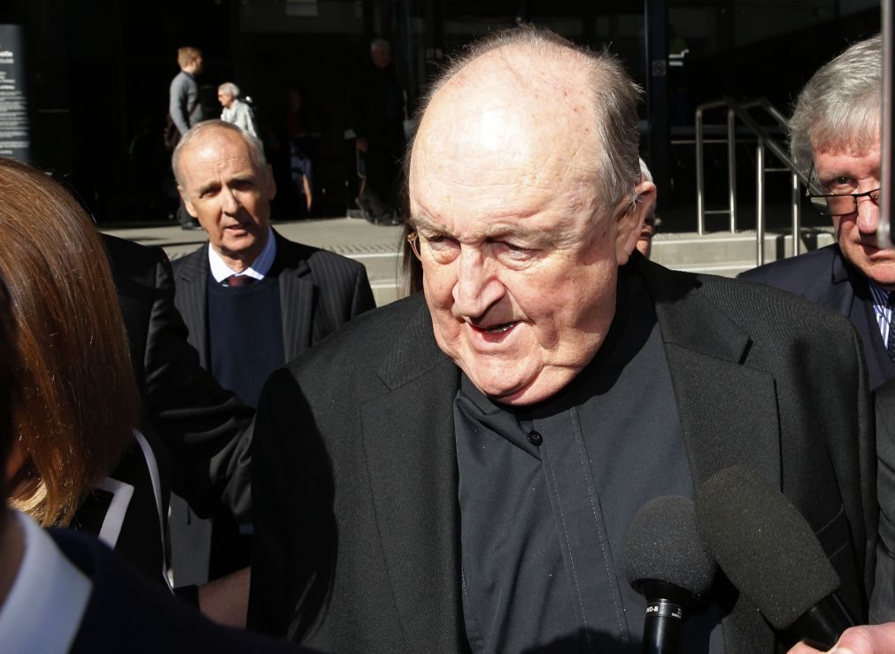 Prisão domiciliária para antigo arcebispo condenado por encobrir abusos sexuais