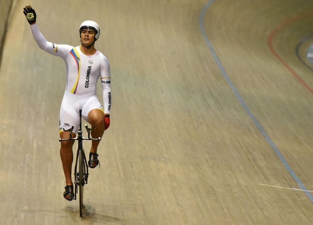 Ciclista Fabián Puerta, campeão do mundo de keirin, suspenso por doping