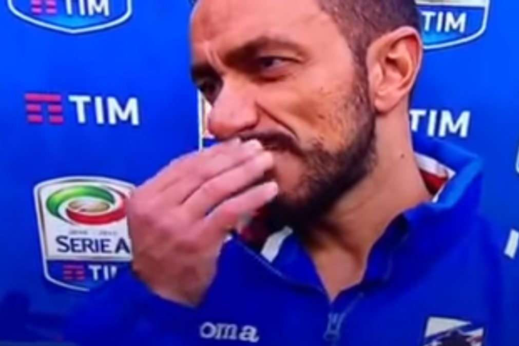 Jogador da seleção italiana foi chantageado e chora durante entrevista