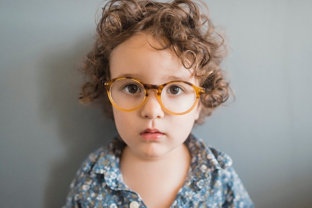 Deteção e tratamento precoce da ambliopia nas crianças previne perda da visão
