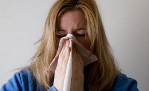 Tem o nariz entupido? Saiba como aliviar a congestão nasal