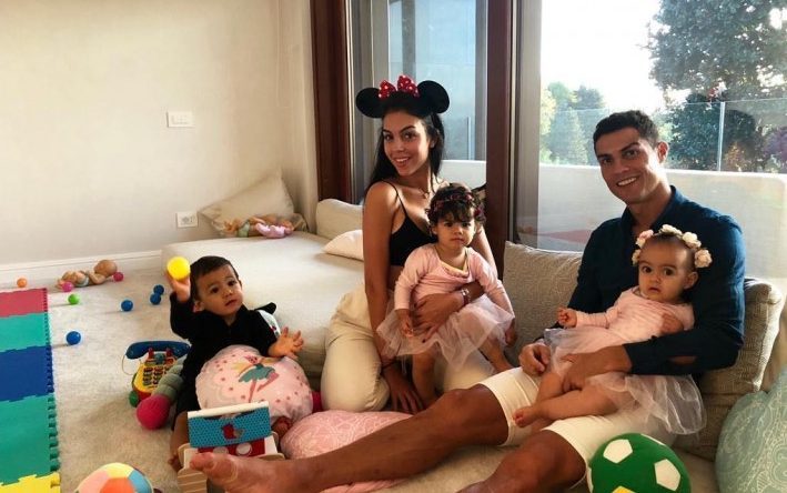 «É muito pequeno para entender» Cristiano Ronaldo abre o coração e revela a reação de Cristianinho às acusações