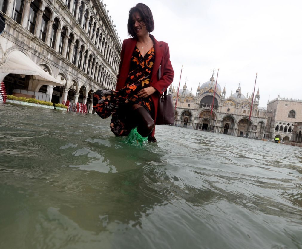 Mau tempo: Tempestade em Itália faz três mortos, submerge Veneza e encerra escolas