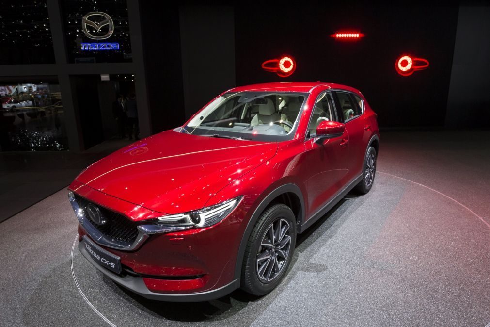 Mazda chama 640.000 carros à oficina por avarias nas válvulas dos motores diesel