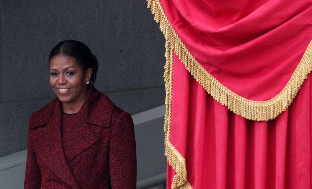 Livro de memórias de Michelle Obama é hoje lançado nos Estados Unidos