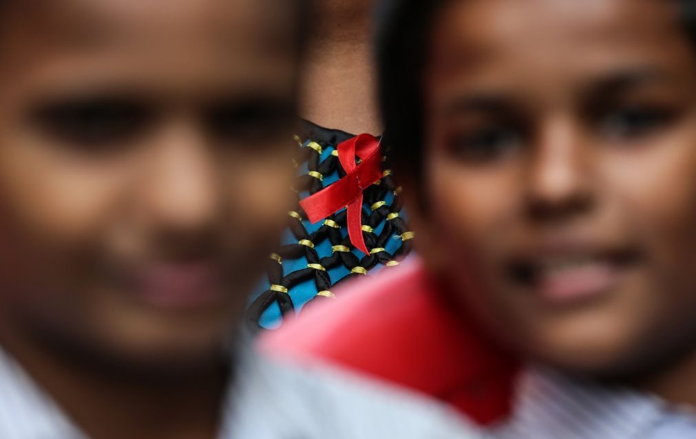 Cerca de 360.000 adolescentes vão morrer de SIDA ou doenças relacionadas até 2030
