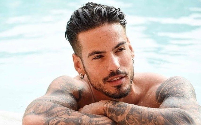 Rodrigo Castelhano mostra corpo coberto de tatuagens