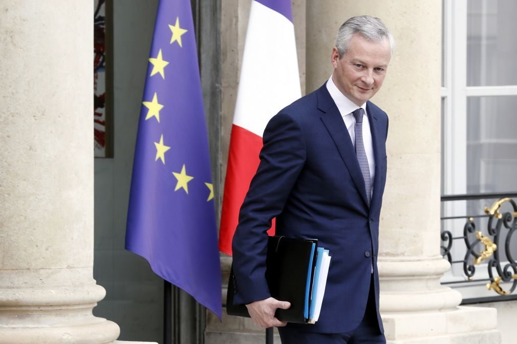 Ministro das Finanças francês favorável a baixa de impostos