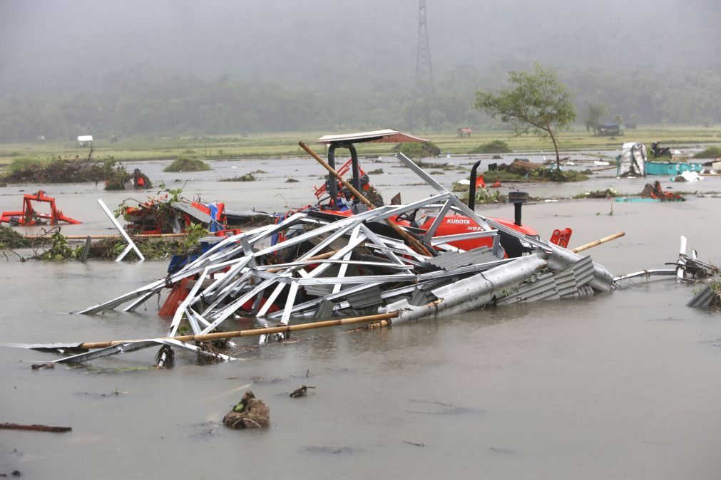 Indonésia | Números sobem para 222 mortos e 843 feridos e pode haver outro tsunami