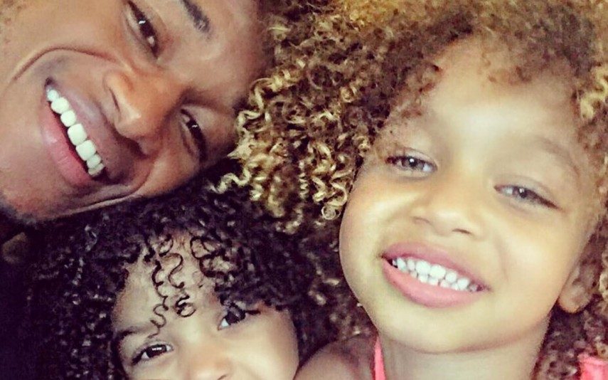 Luciana Abreu acusada de afastar as filhas do pai