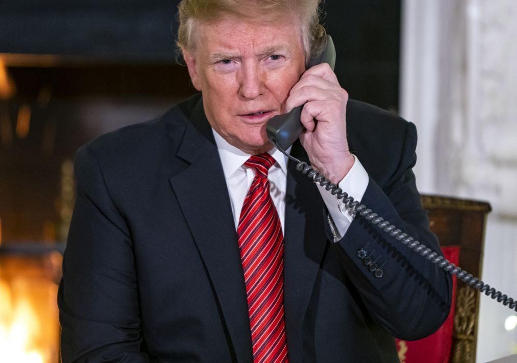 Trump elogia Bolsonaro por