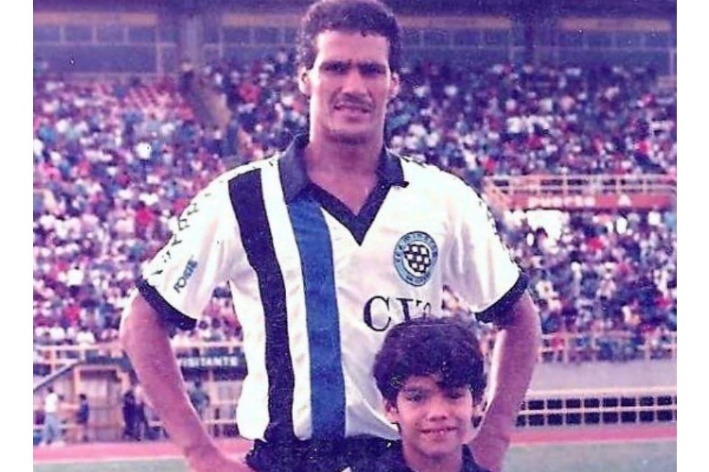 Pai de ex-jogador do FC Porto morre durante jogo de ténis