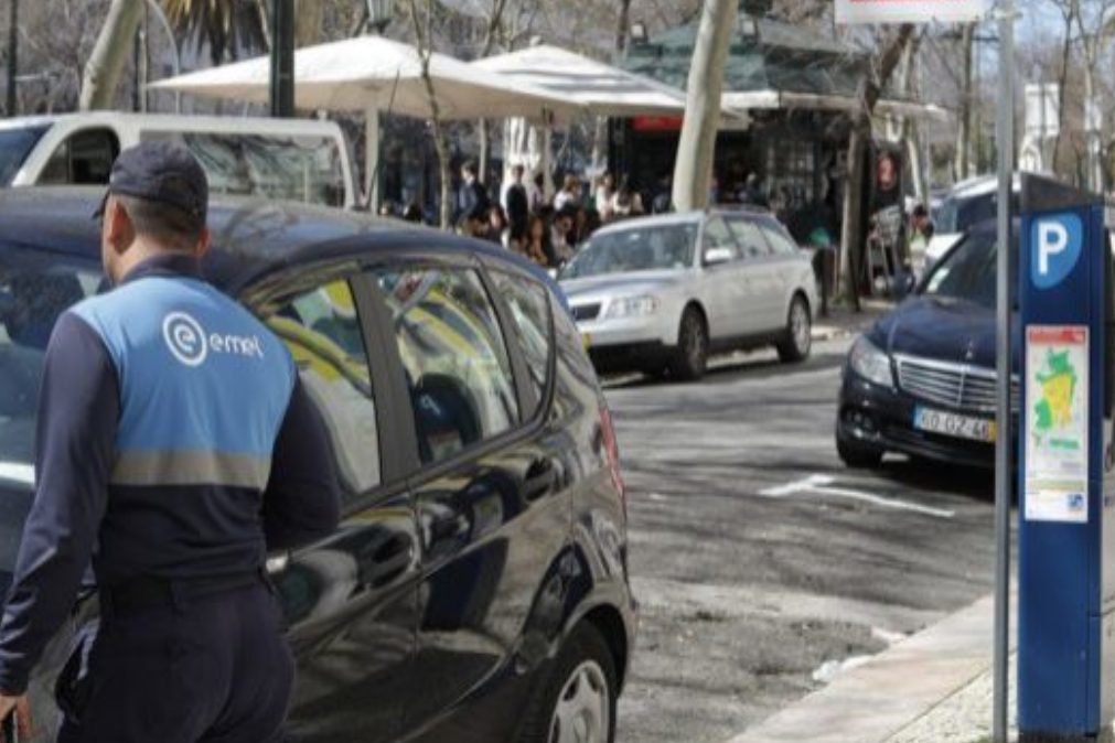 Estacionamento gratuito em Lisboa: EMEL poderá tarifar Colégio Militar e Fonte Nova