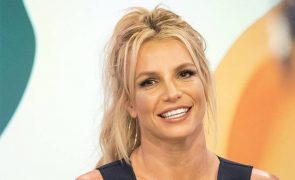 Pai de Britney Spears leva a cantora a tribunal
