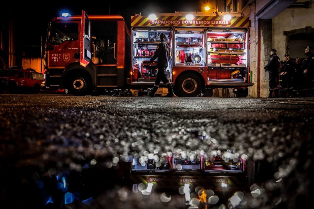 ÚLTIMA HORA | Lisboa: Extinto fogo no bairro de Campo de Ourique
