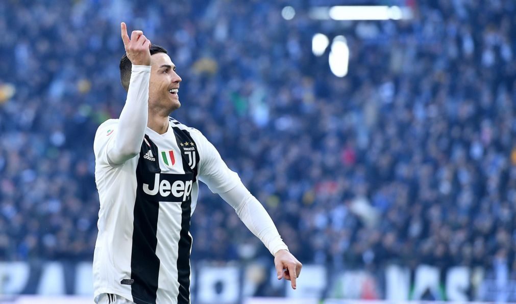 Cristiano Ronaldo eleito pela 13.ª vez na equipa do ano da UEFA para os adeptos