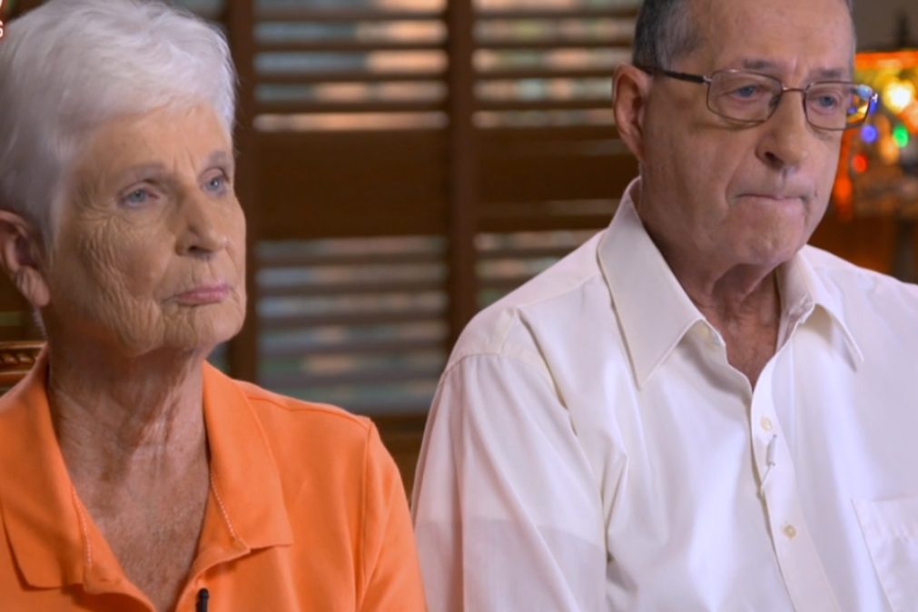 Casal de idosos descobre falha na lotaria e ganha milhões