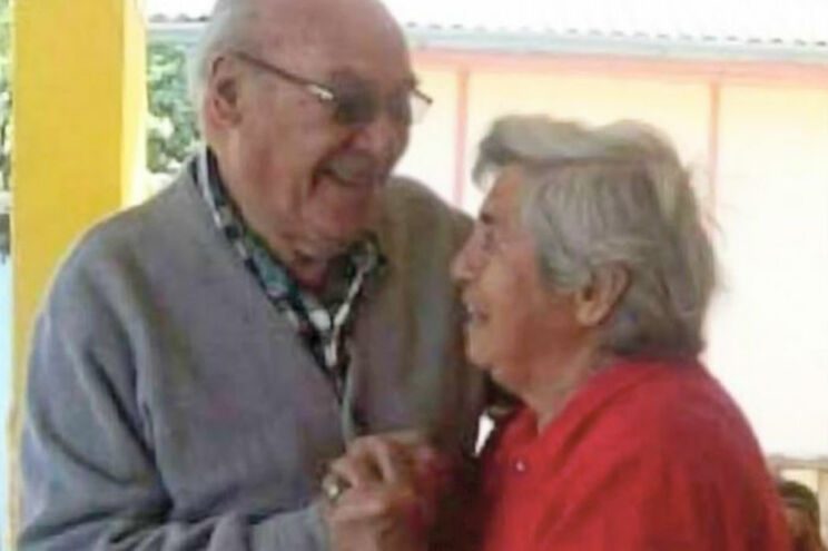 Casal de idosos suicida-se para não ser um fardo para a família