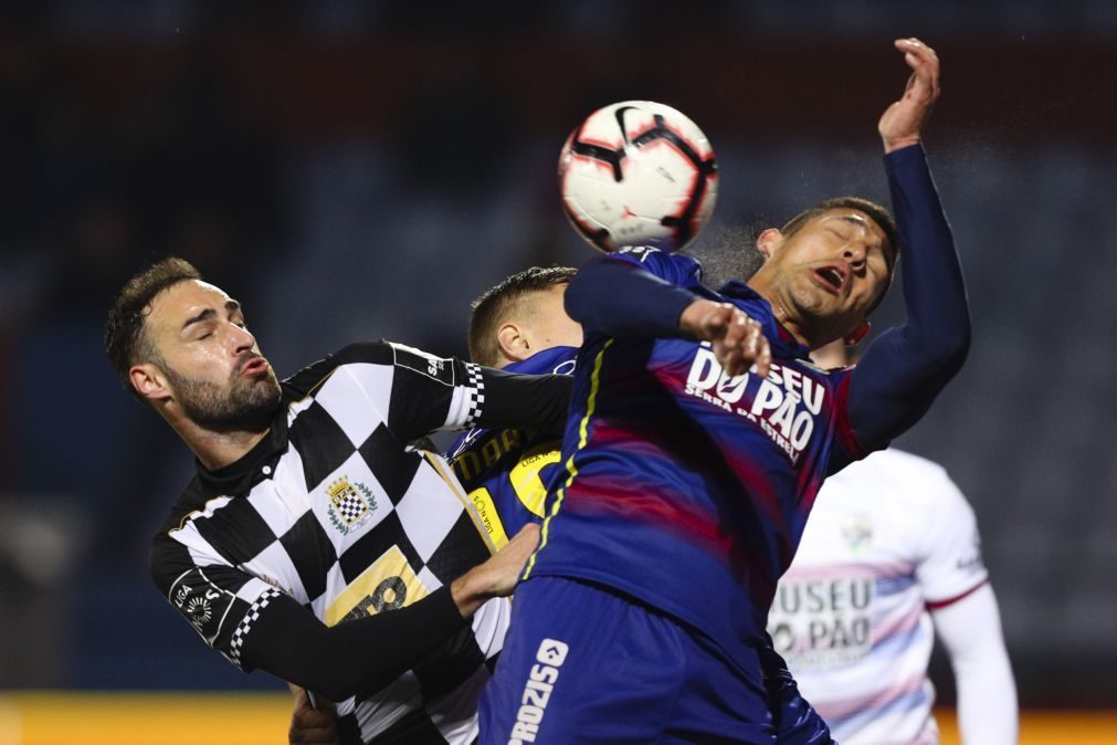Chaves e Boavista empatam 1-1 em jogo entre 'aflitos'