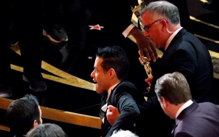 Rami Malek sofre acidente nos Óscares e é assistido de urgência em plena gala