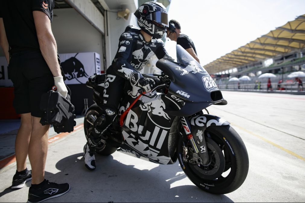 Miguel Oliveira apostado em terminar a corrida de estreia no Mundial de MotoGP