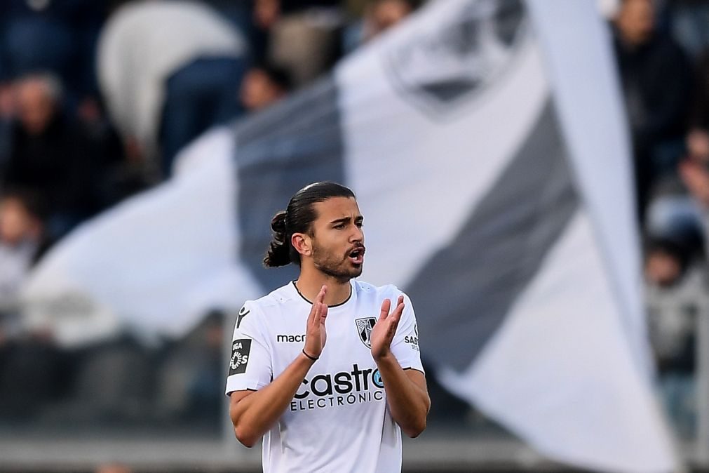 Vitória de Guimarães vence Boavista e sobe a quinto da I Liga