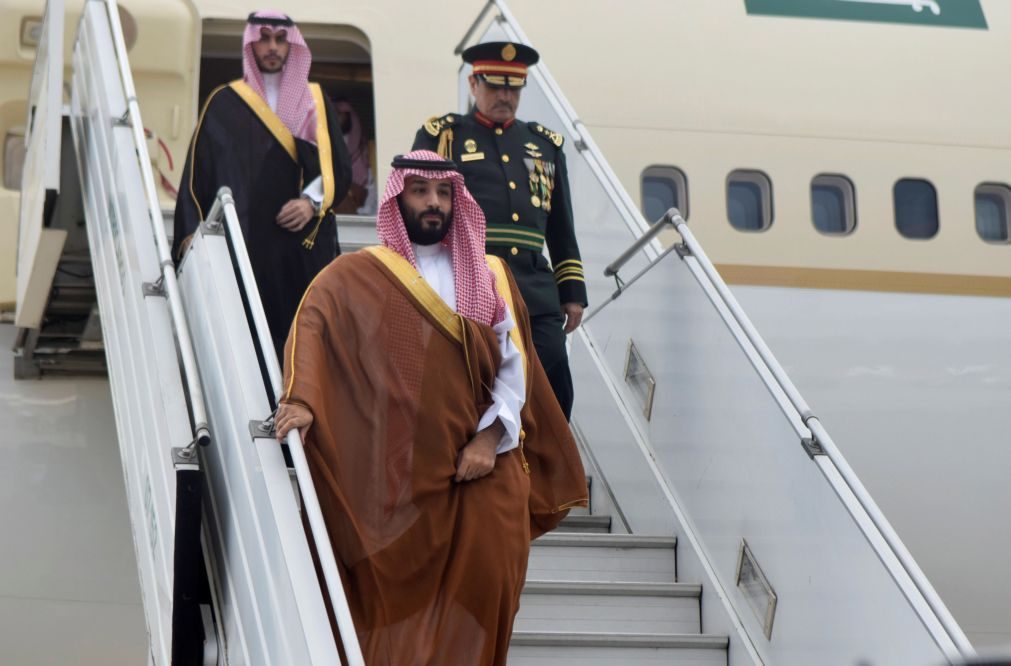 Príncipe herdeiro saudita acusado de autorizar campanha para silenciar dissidentes