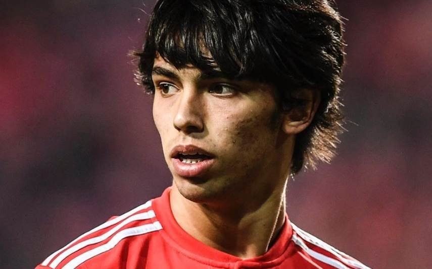 «Todos loucos por João Félix». Jogador é capa de jornal desportivo italiano