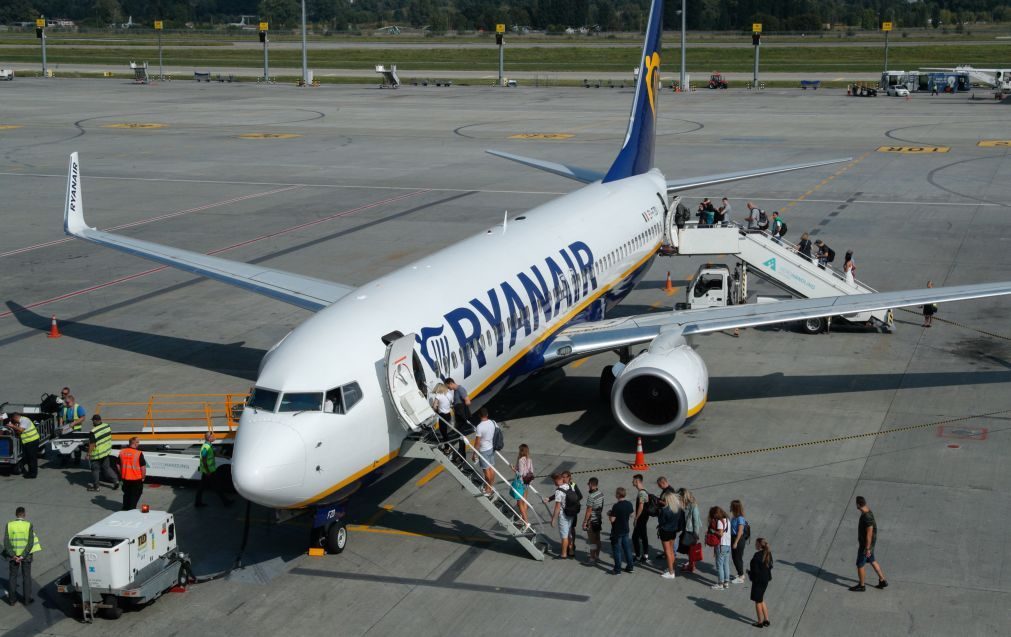 Tribunal condenou Ryanair a indemnizar passageiros afetados por greves