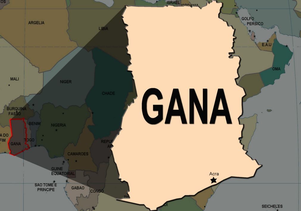 Pelo menos 60 mortos em colisão entre dois autocarros no Gana