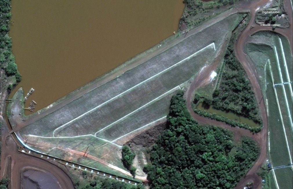 Três barragens da Vale no Brasil estão em alerta máximo desde a última noite