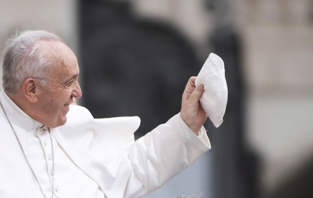 Papa reforça leis contra o abuso de menores no Vaticano