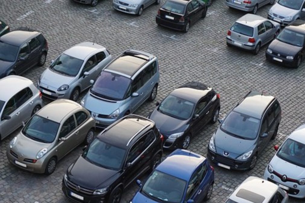 Esta app ajuda a encontrar lugar para estacionar